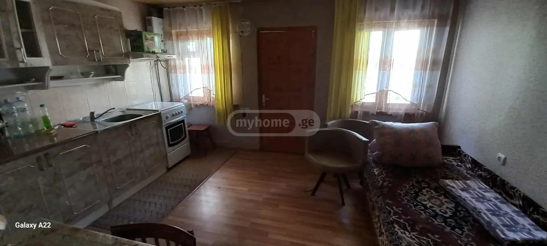 6 Room Private House For Sale view 12
