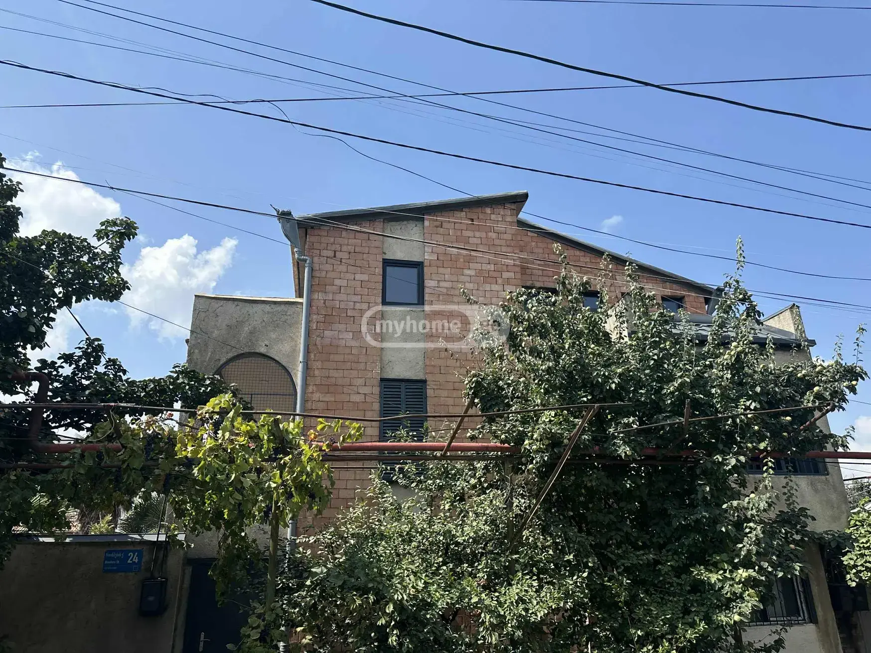 8 Room Private House For Rent In Nadzaladevi view 10