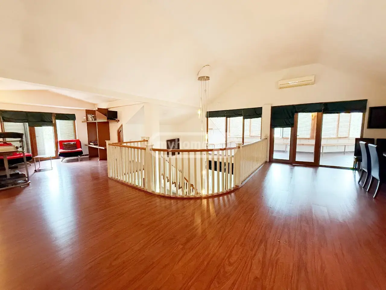 10+ Room Private House For Rent In Mtskheta view 10