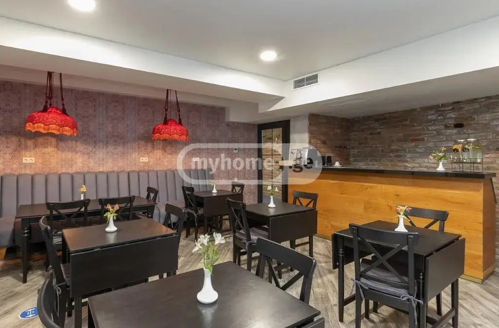 10+ Room Hotel For Rent In Abanotubani view 4