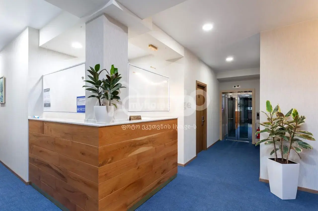 10+ Room Hotel For Rent In Abanotubani view 8