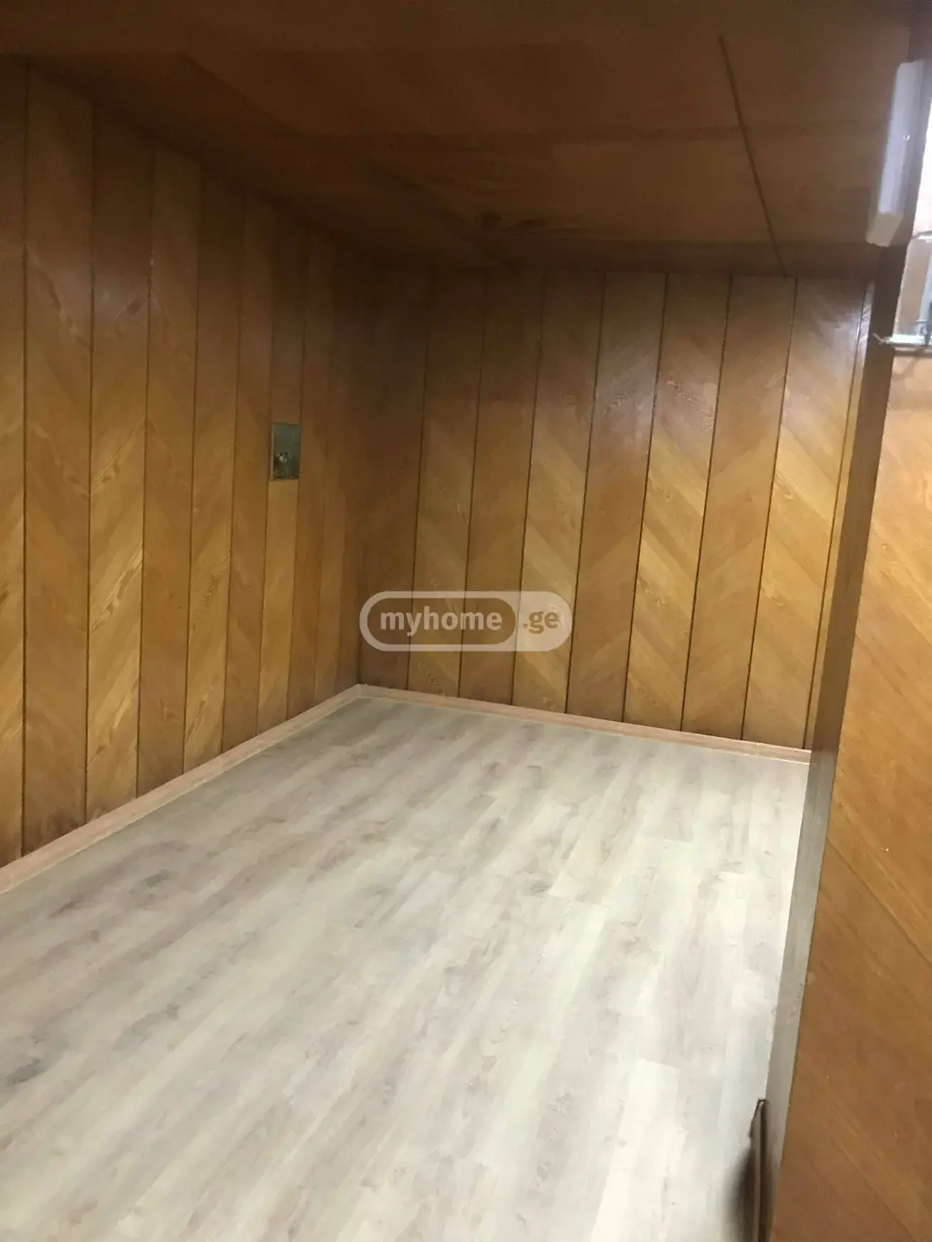 7 Room Private House For Rent In Isani view 3