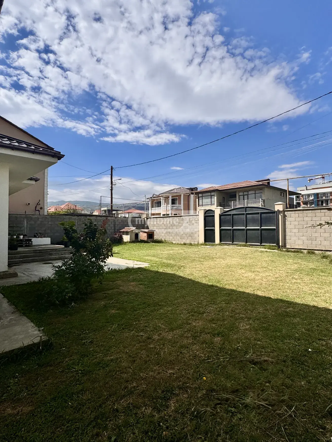 7 Room Private House For Sale view 9