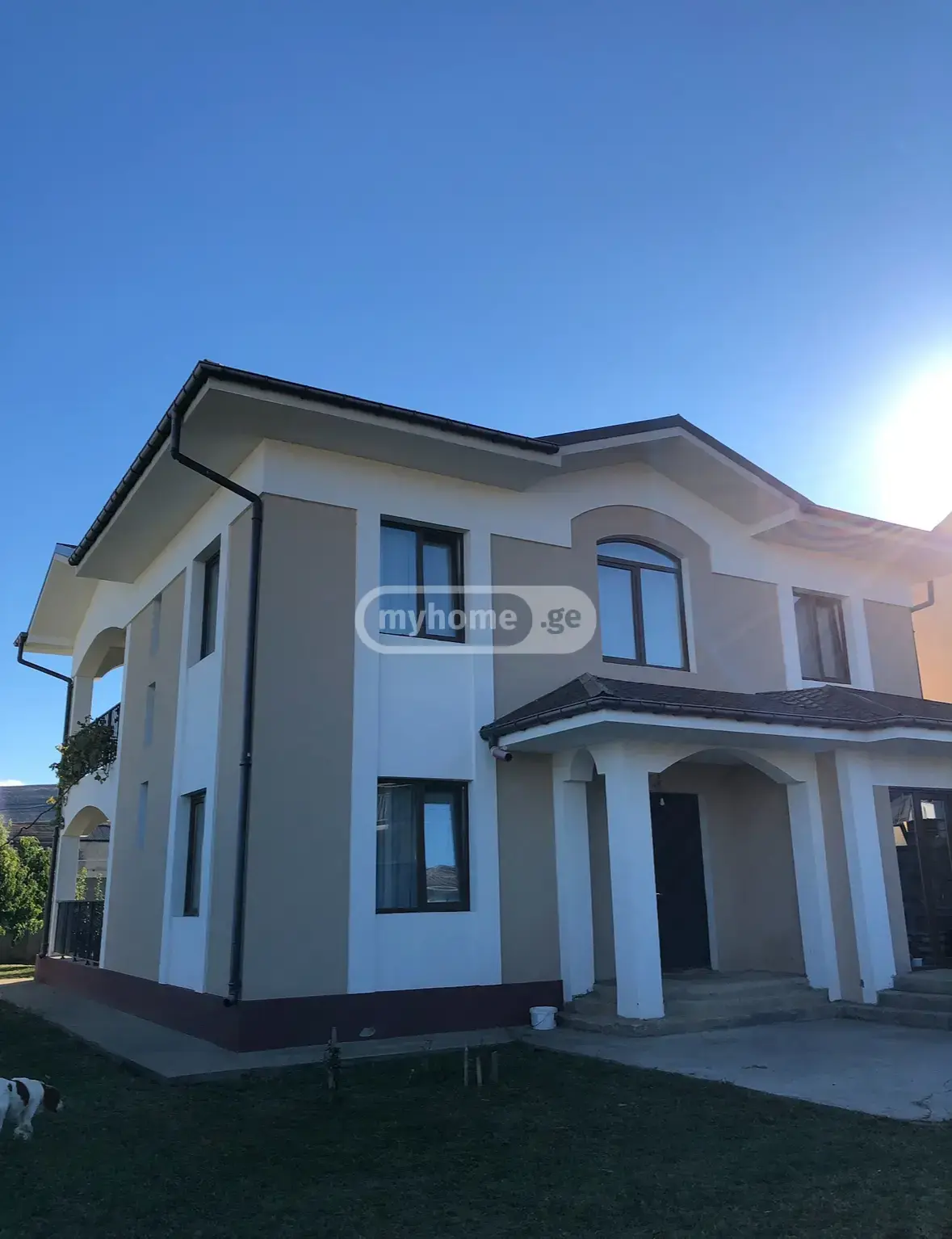 7 Room Private House For Sale view 2