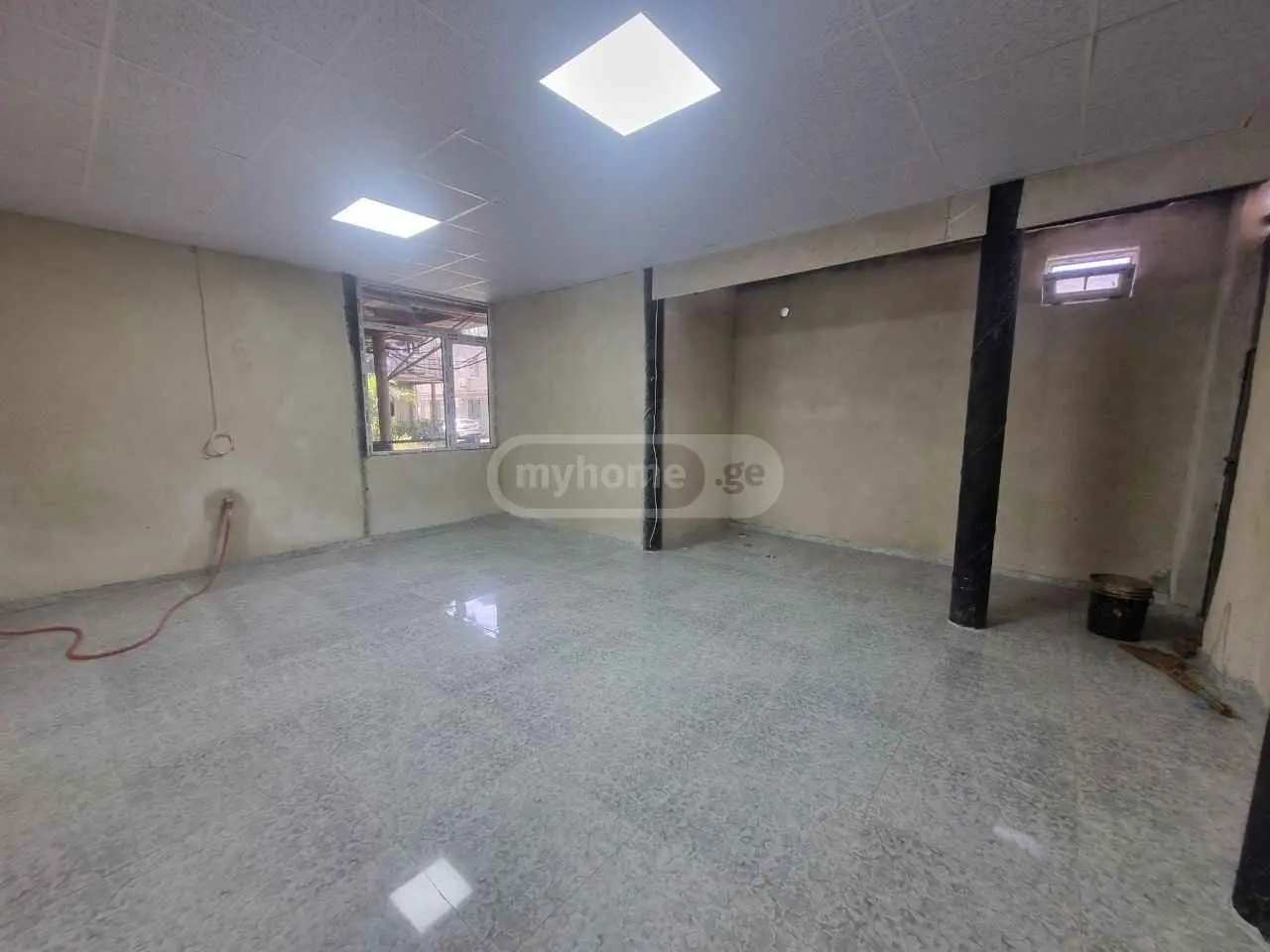 Universal Commercial Area For Rent In Foti view 3