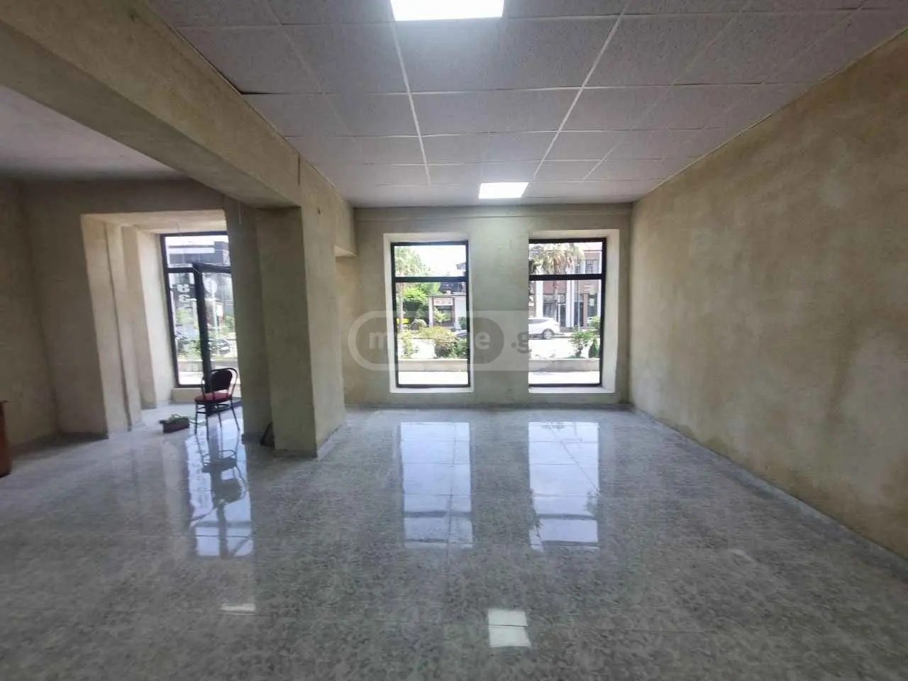 Universal Commercial Area For Rent In Foti view 1