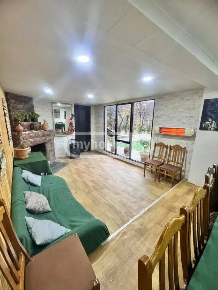 4 Room Private House Daily Rent In Gldanula view 1