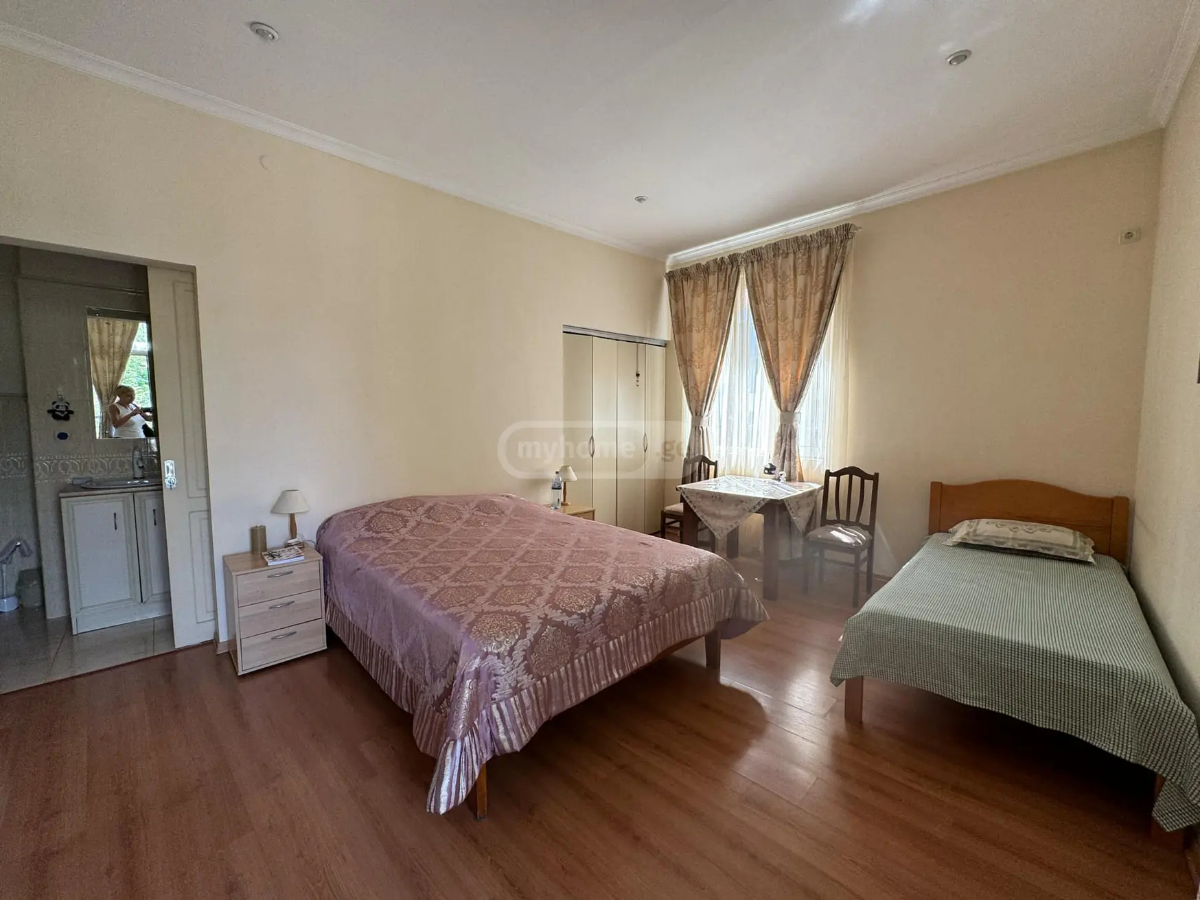 7 Room Private House For Sale view 8