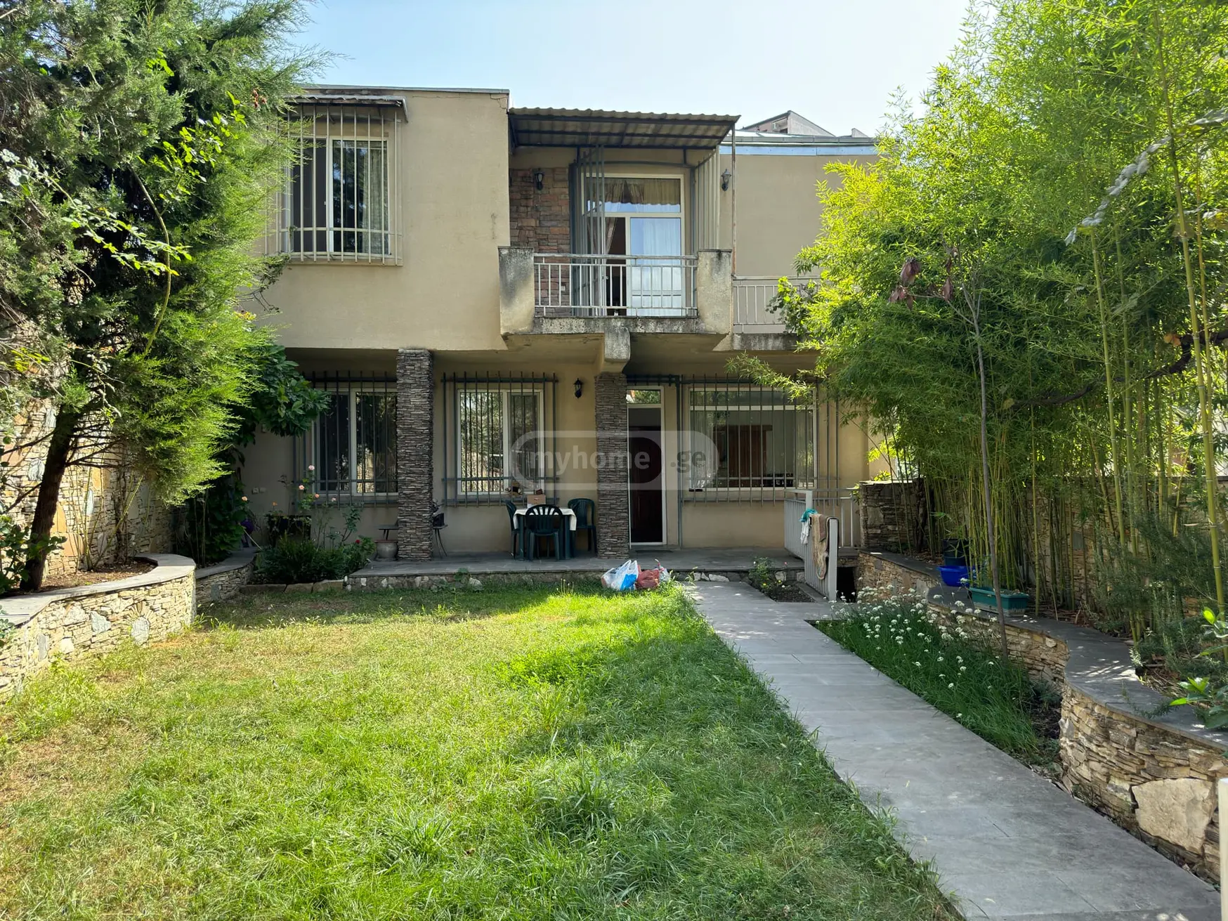 7 Room Private House For Sale view 1