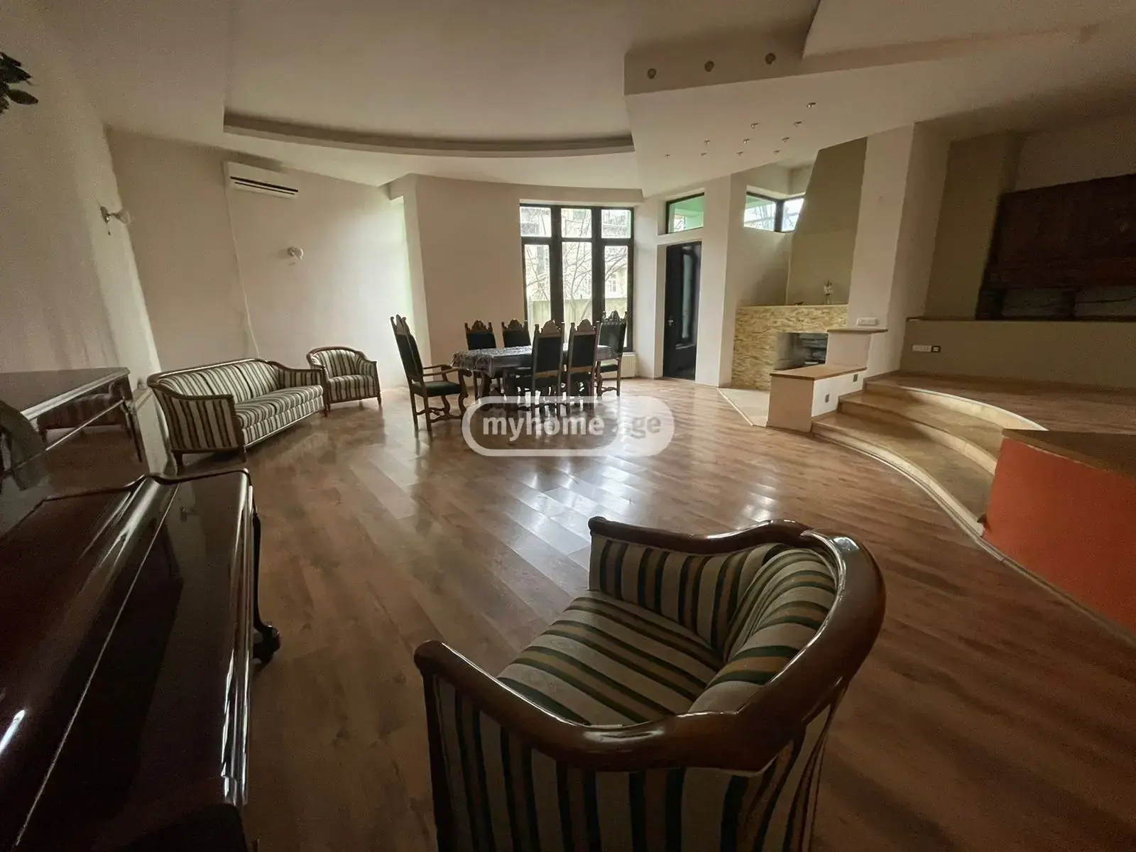 10+ Room Private House For Rent In Vake view 5