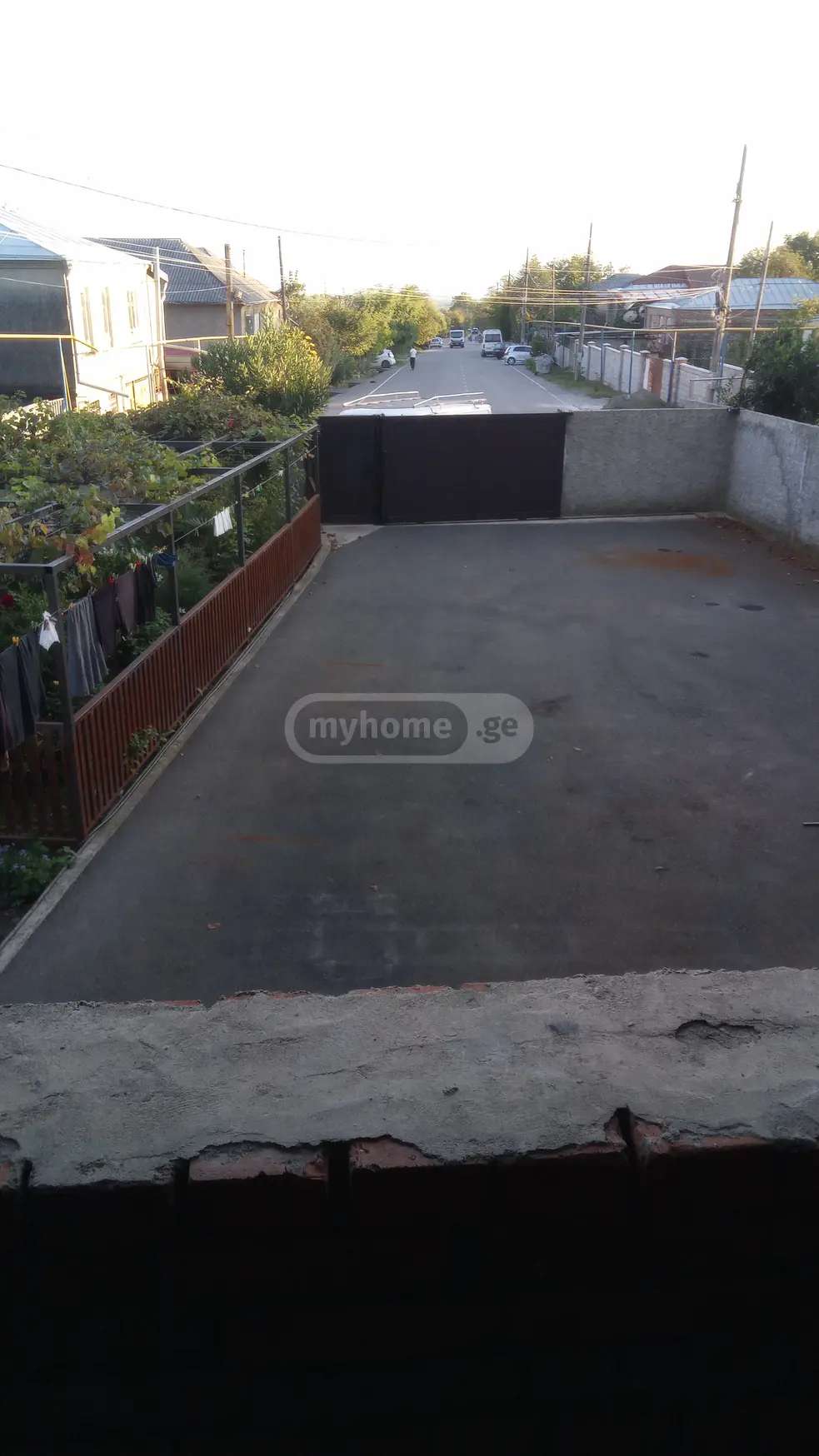 8 Room Private House For Sale view 3