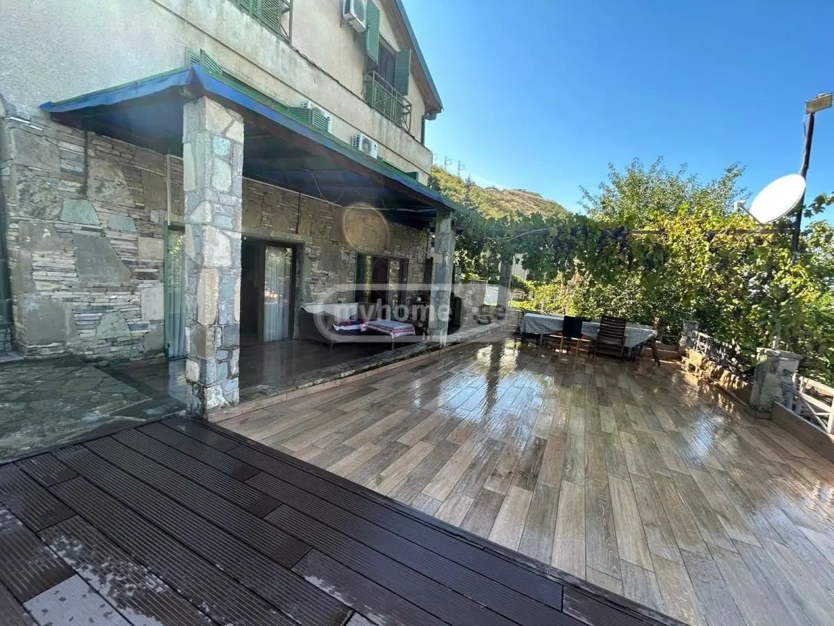 8 Room Country House For Rent In Mtskheta view 2