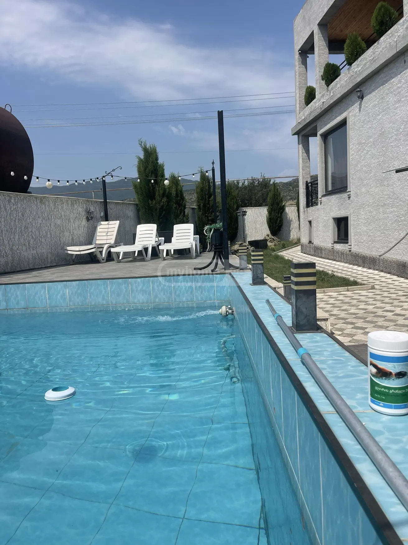 6 Room Private House Daily Rent In Gldani view 3