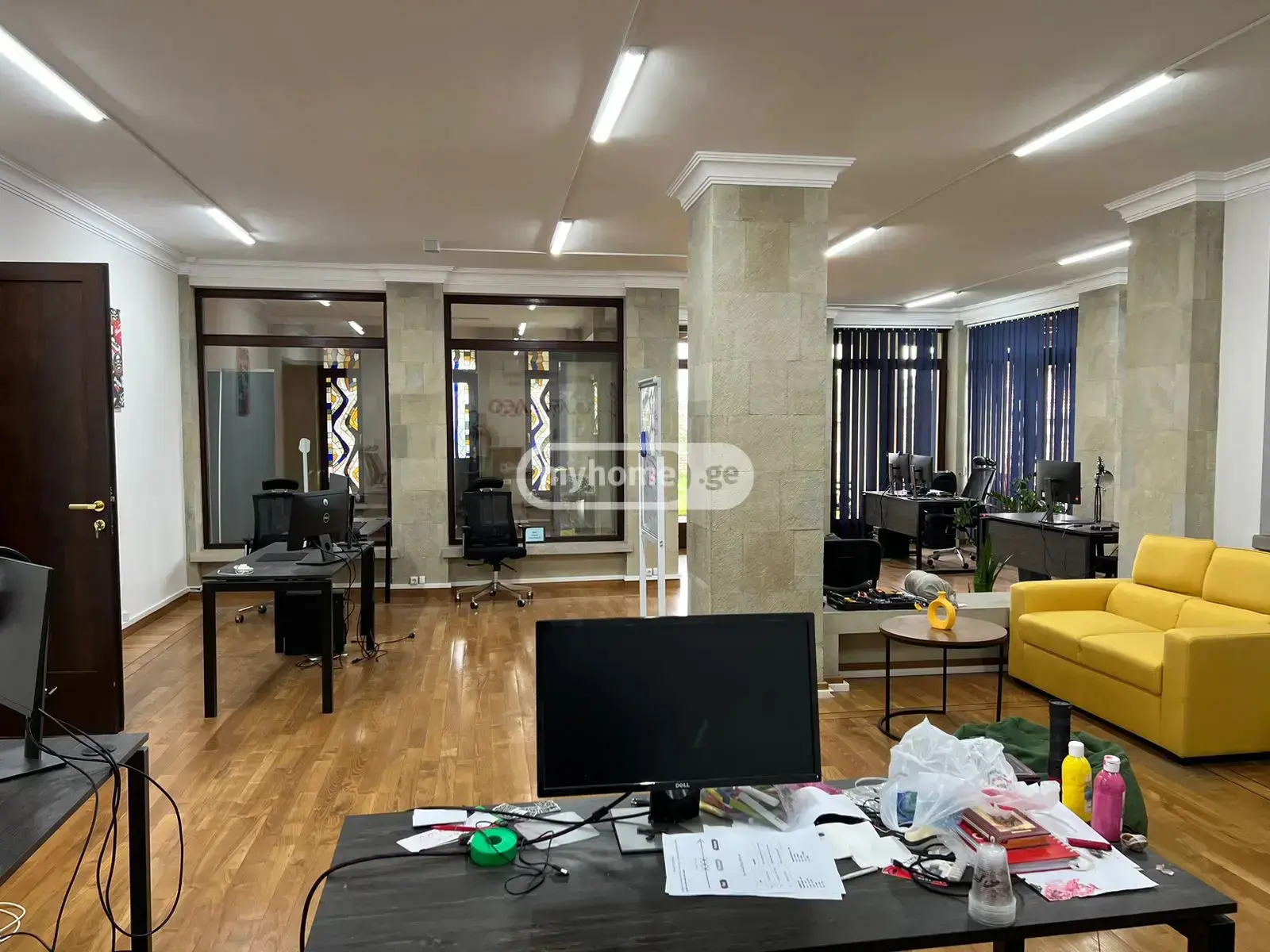 10+ Room Private House For Rent In Vake view 2