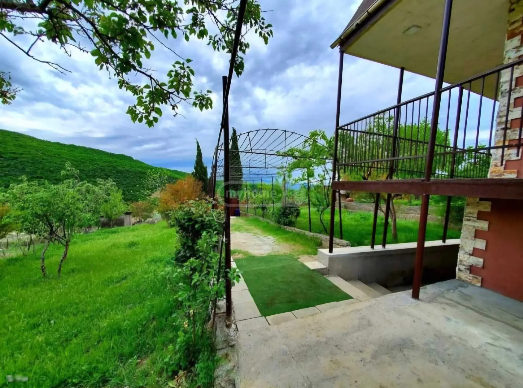 4 Room Private House Daily Rent In Gldani view 5