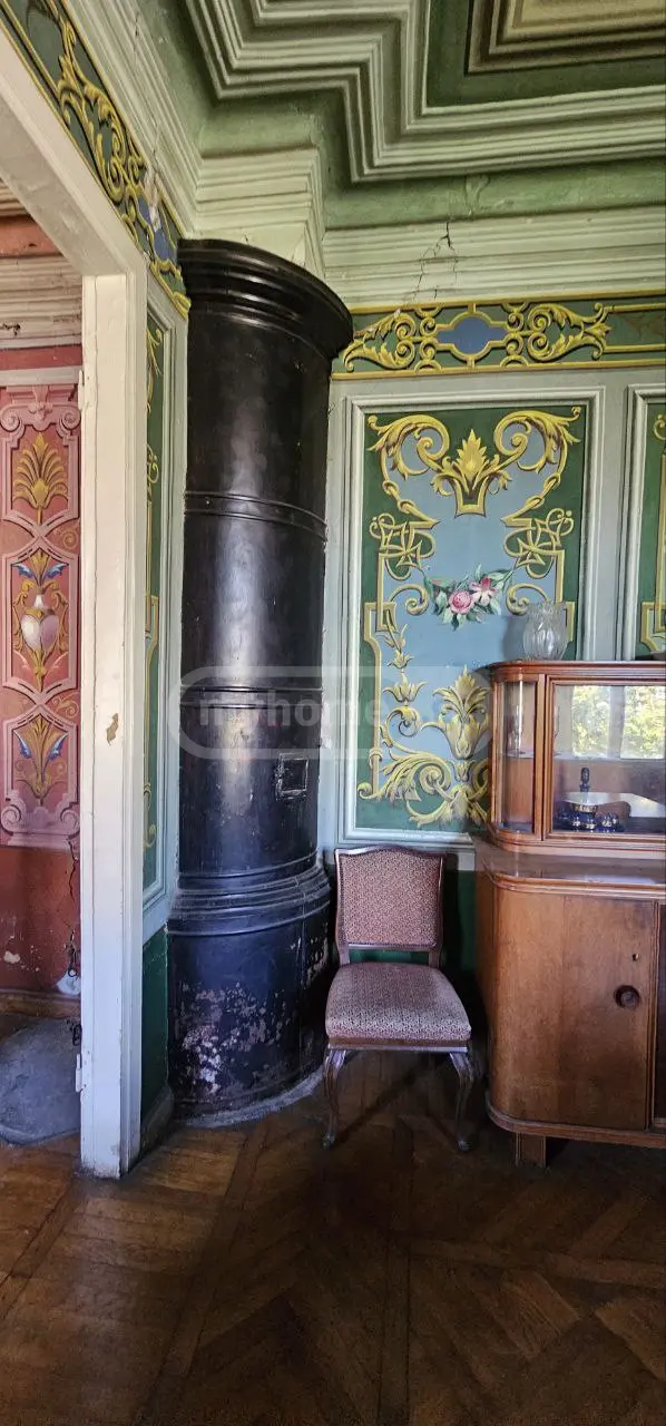 6 Room Private House For Sale view 5