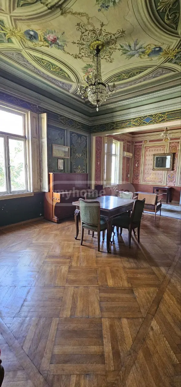 6 Room Private House For Sale view 6