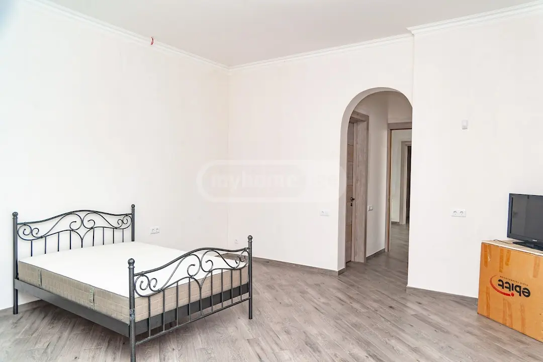 10+ Room Hotel For Sale In Saguramo, In Mtskheta Municipality view 2