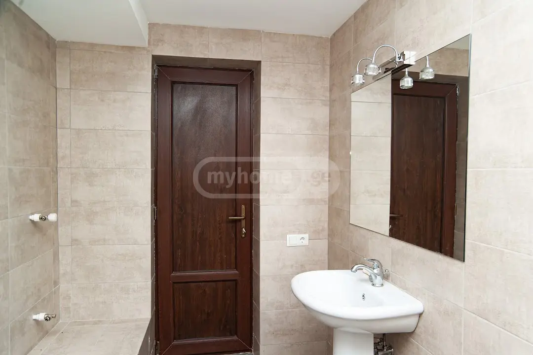 10+ Room Hotel For Sale In Saguramo, In Mtskheta Municipality view 13