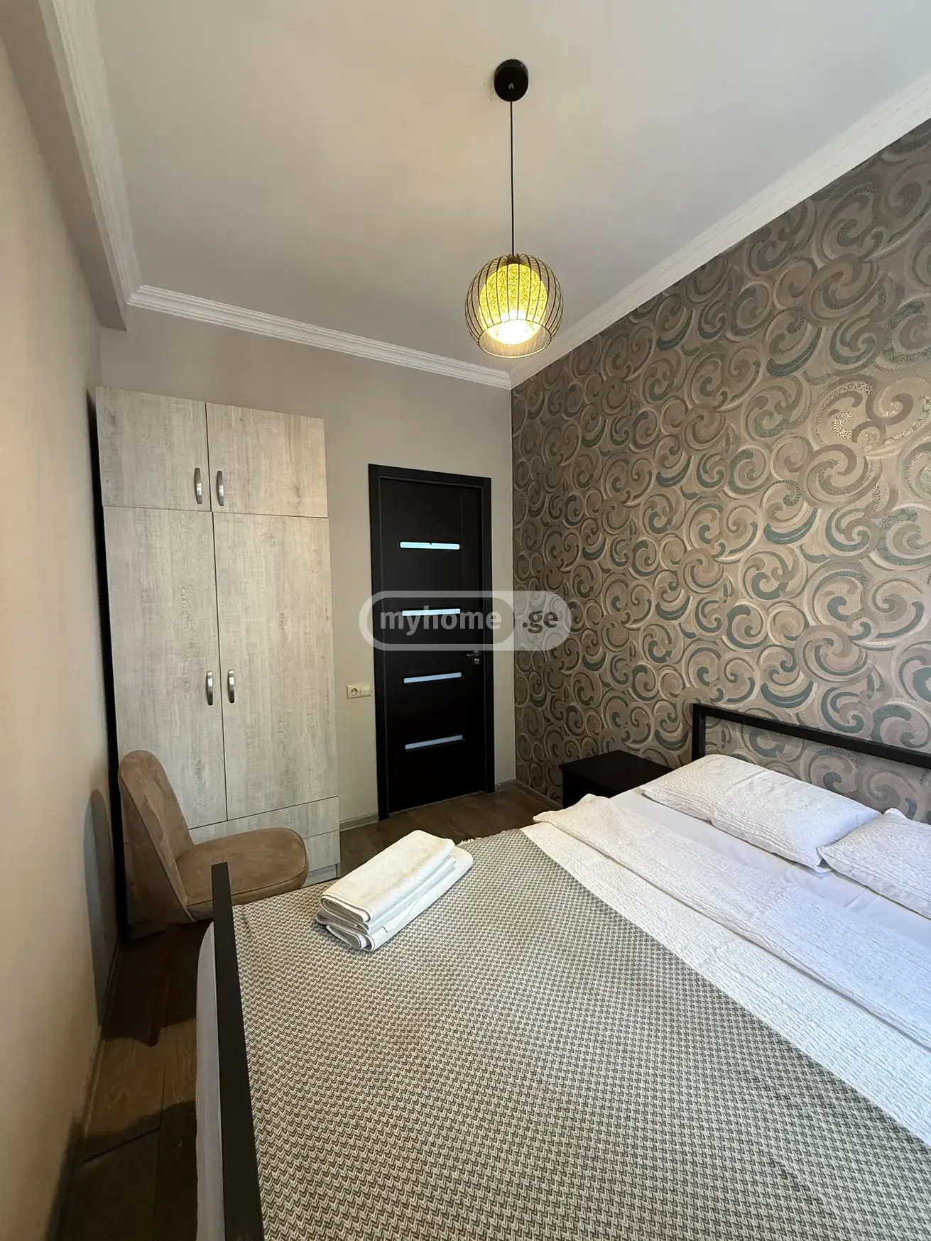 3 Room Apartment Daily Rent In Mtatsminda view 3