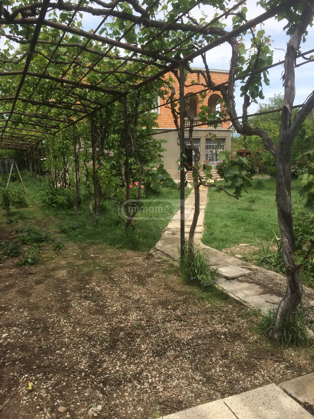 7 Room Private House For Sale view 8