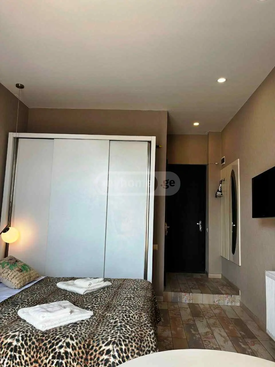 1 Room Apartment Daily Rent In Vera view 6