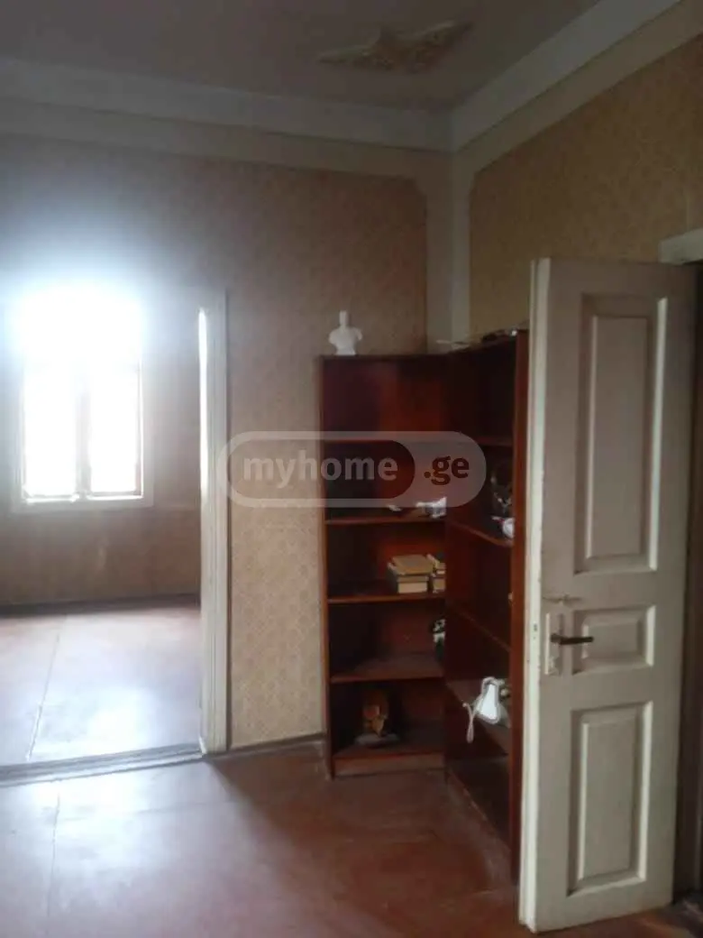 10+ Room Private House For Sale In Foti view 3