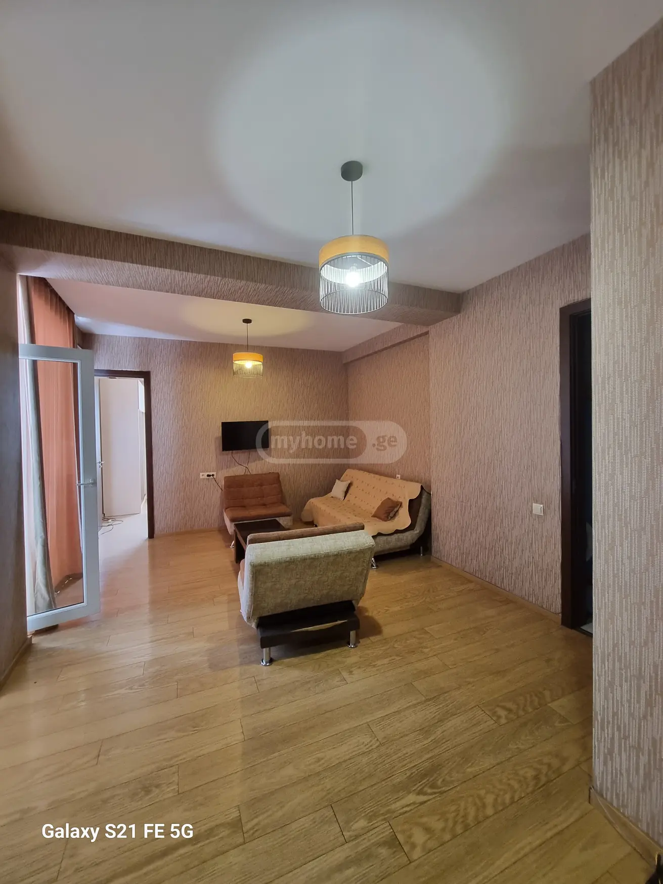 2 Room Apartment Daily Rent In Didube view 2