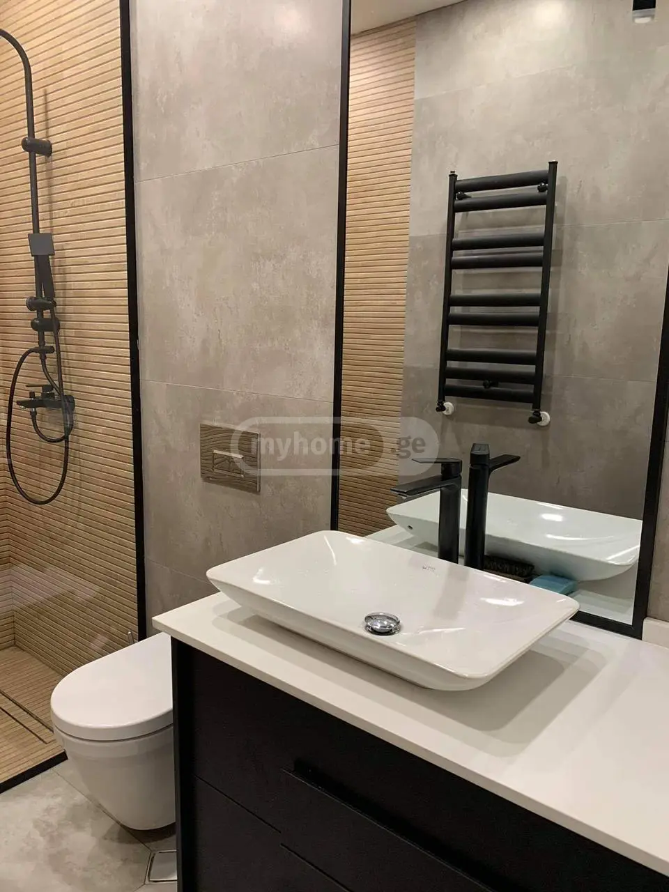 7 Room Country House For Sale view 12