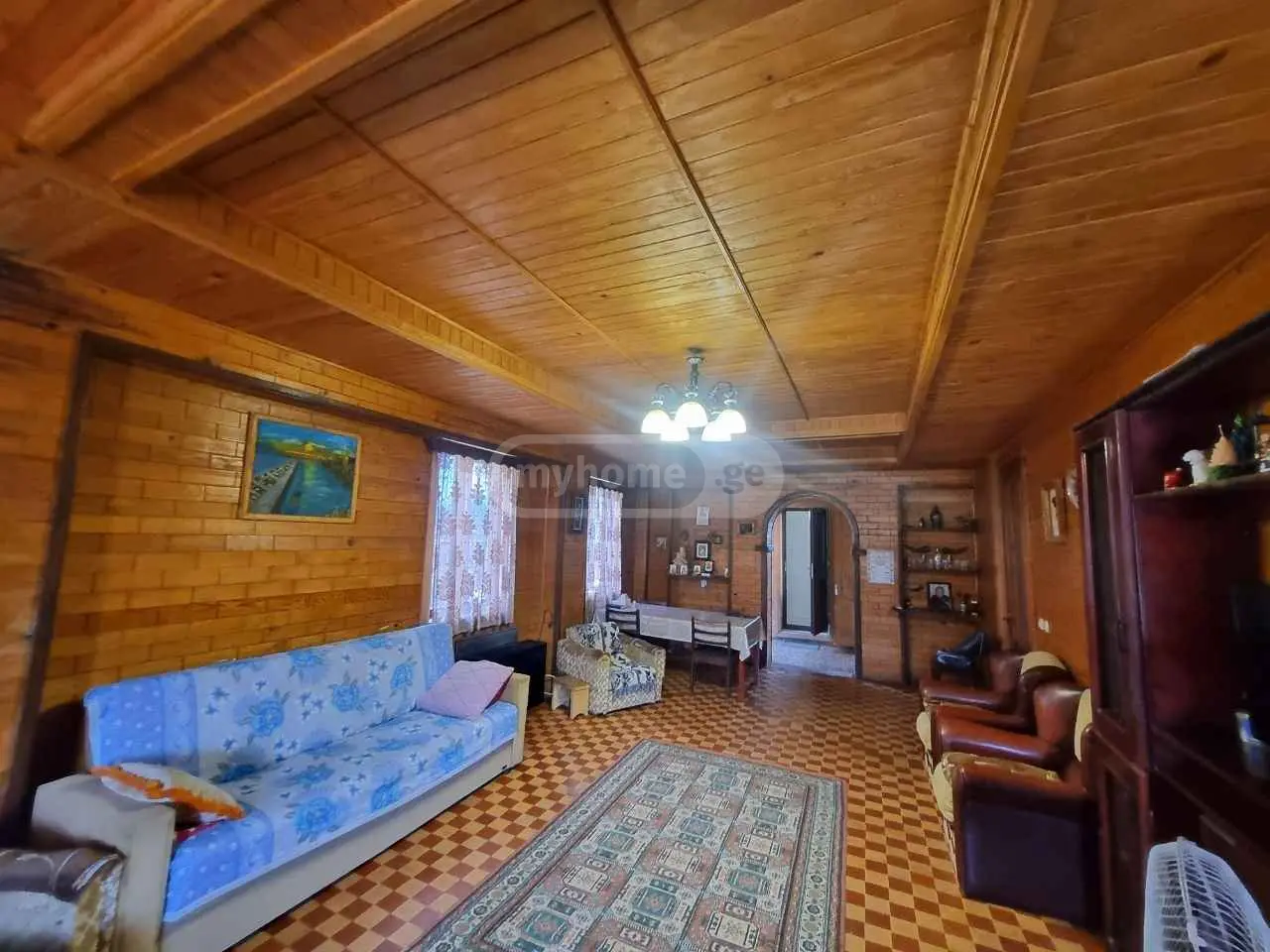 7 Room Private House For Sale view 2