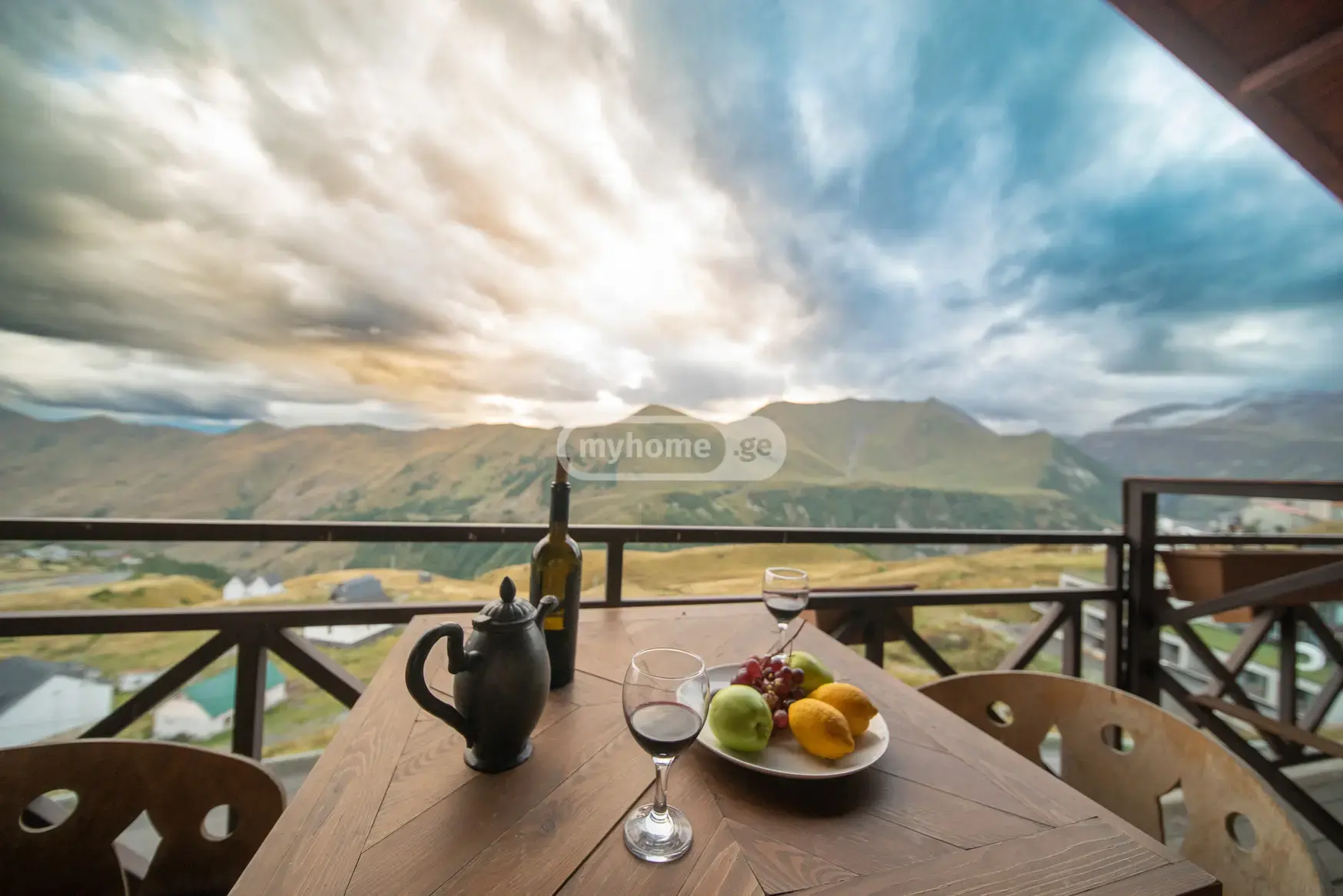 იყიდება 10+ Room Hotel In Gudauriში view 2