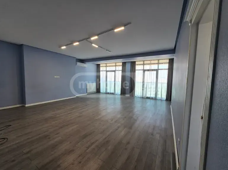 Office Commercial Area For Rent In Saburtalo view 1