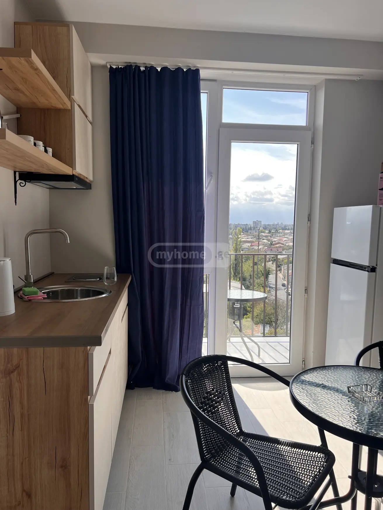 3 Room Apartment Daily Rent Aghmashenebeli, In Qutaisi view 7
