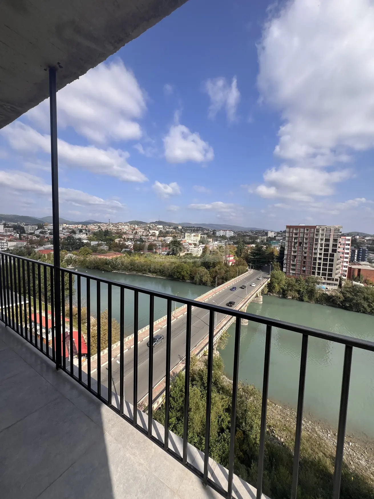 3 Room Apartment Daily Rent Aghmashenebeli, In Qutaisi view 3