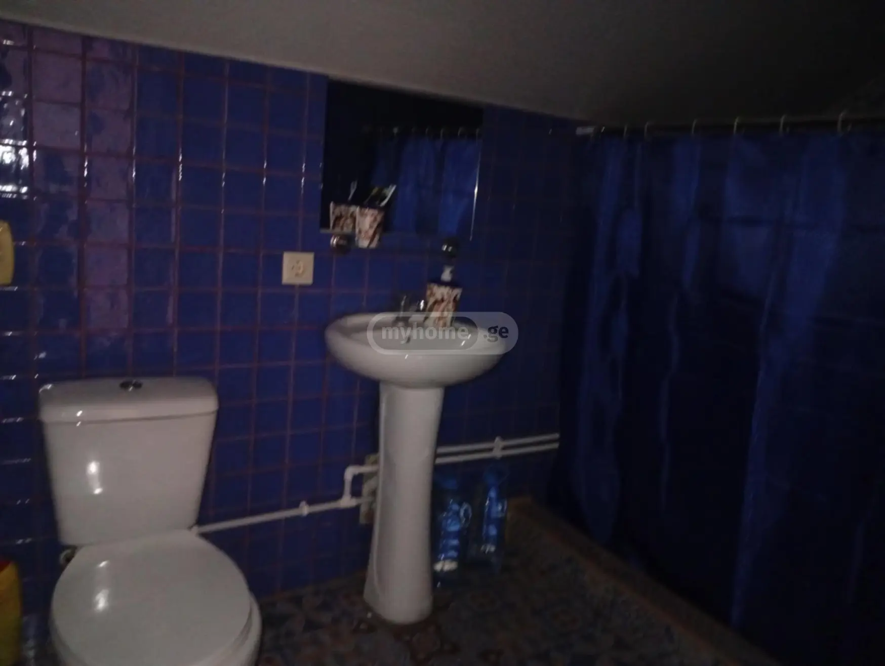 7 Room Private House For Sale view 12