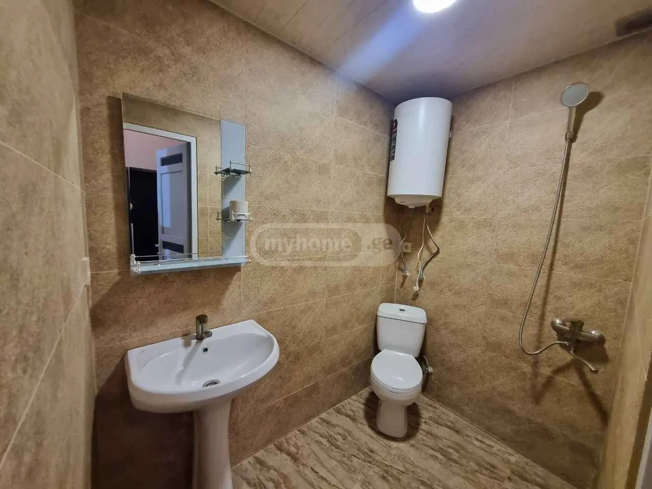 Universal Commercial Area For Rent In Foti view 5