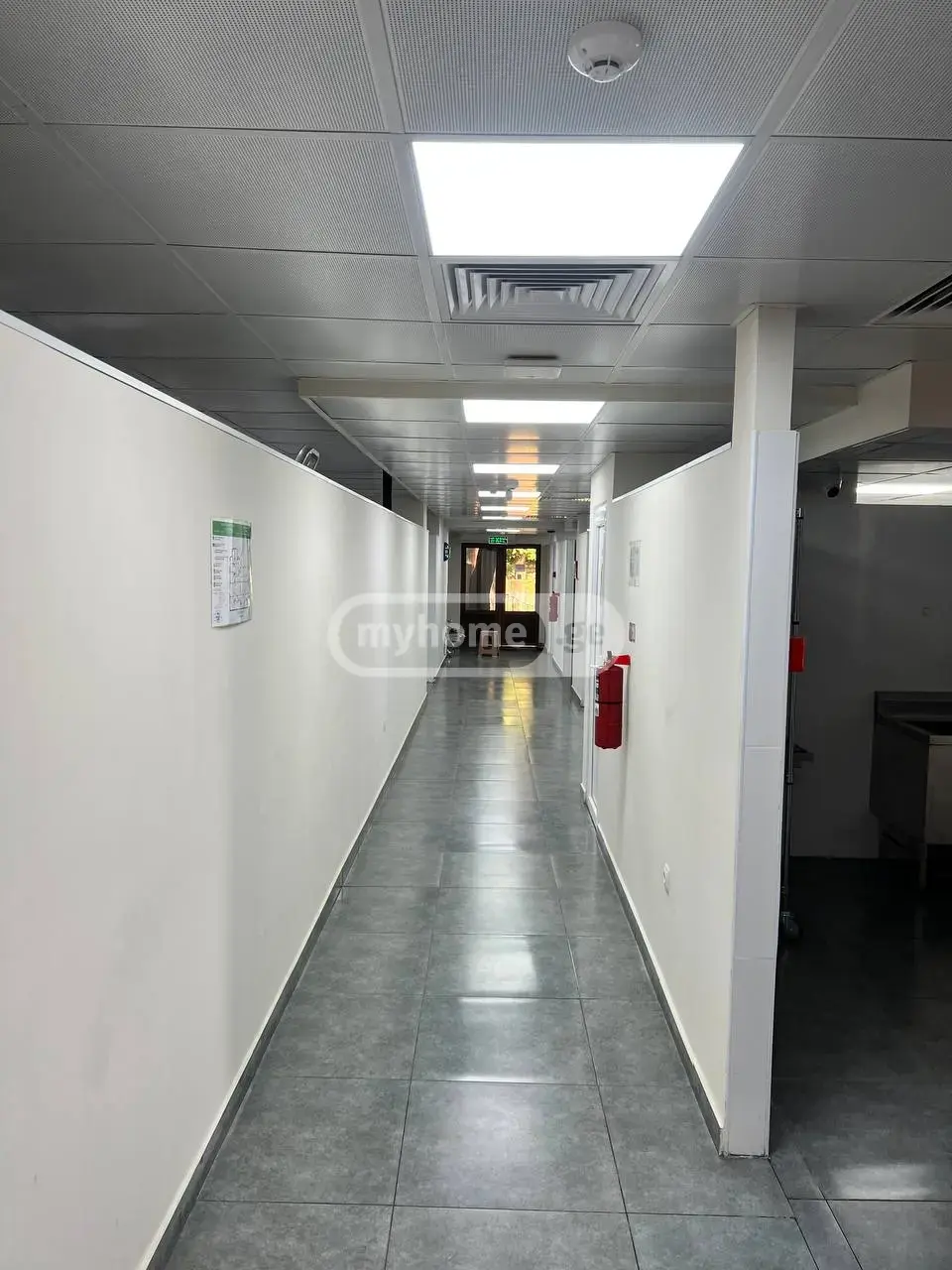 Universal Commercial Area For Sale In Avlabari view 8