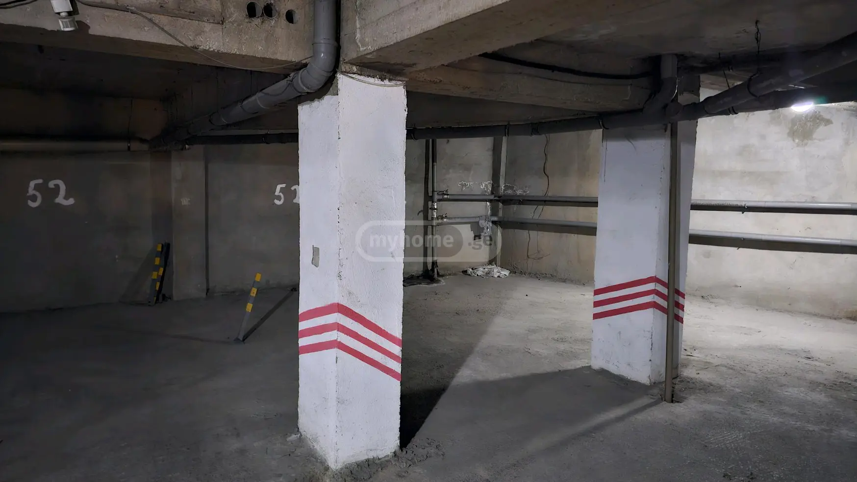 Garage Commercial Area For Sale In Mtatsminda view 2