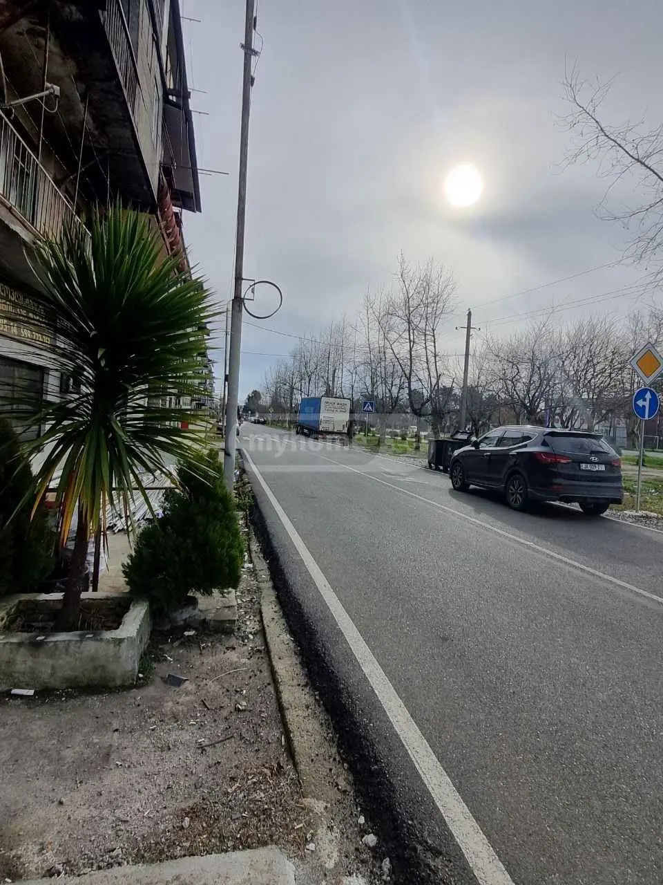 Universal Commercial Area For Rent In Foti view 8
