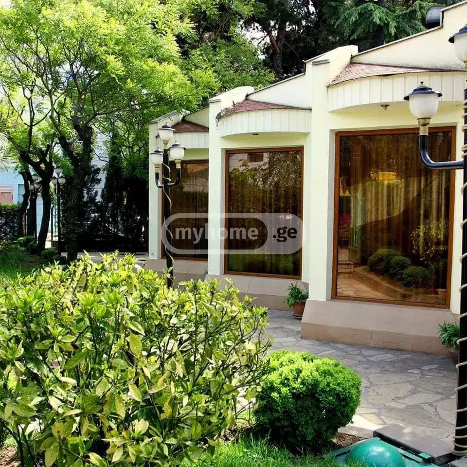 Universal Commercial Area For Sale In Avlabari view 3