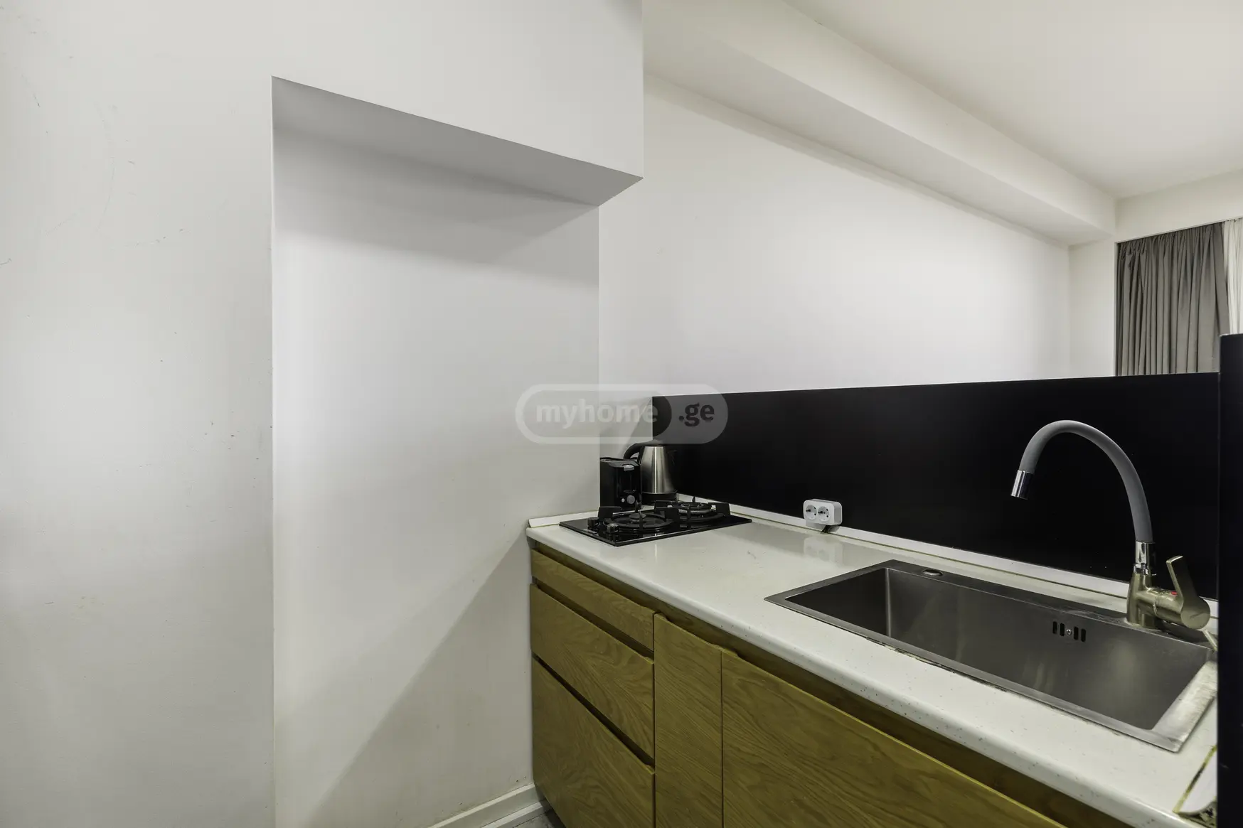 2 Room Apartment Daily Rent In Ortachala view 9