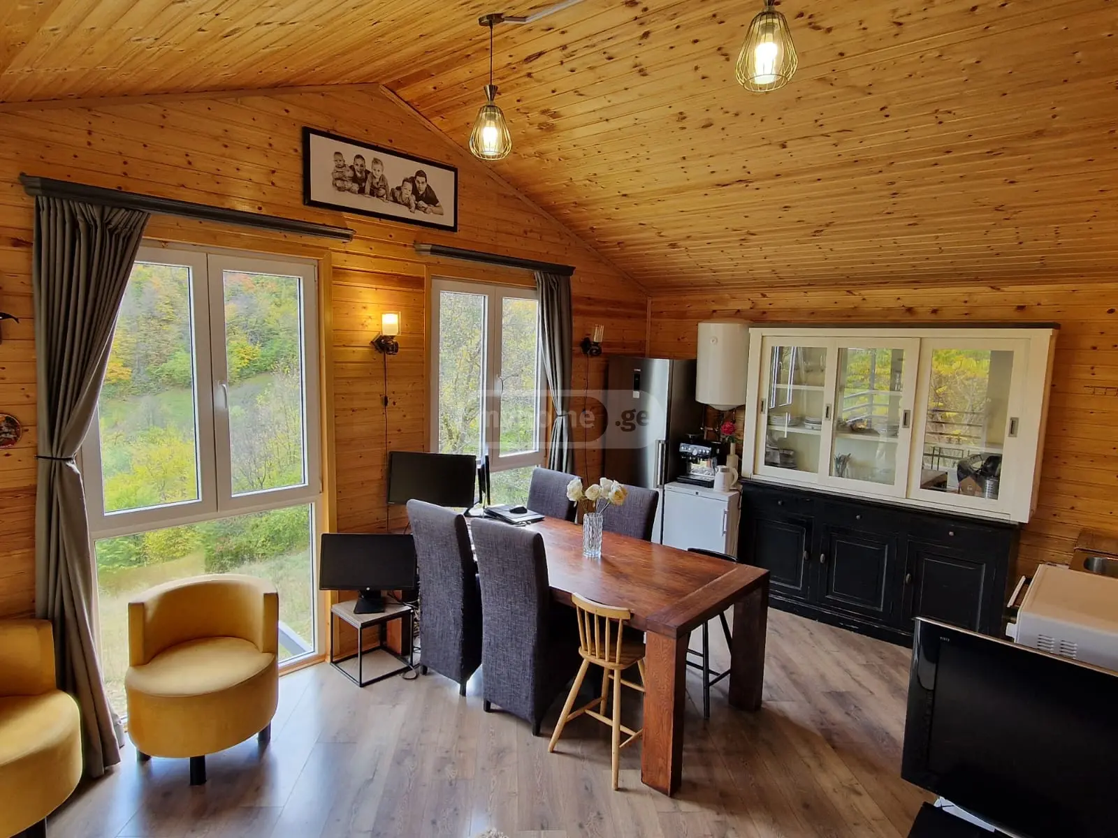 4 Room Private House For Sale view 3