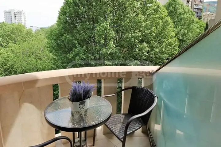 1 Room Apartment Daily Rent In Vera view 2