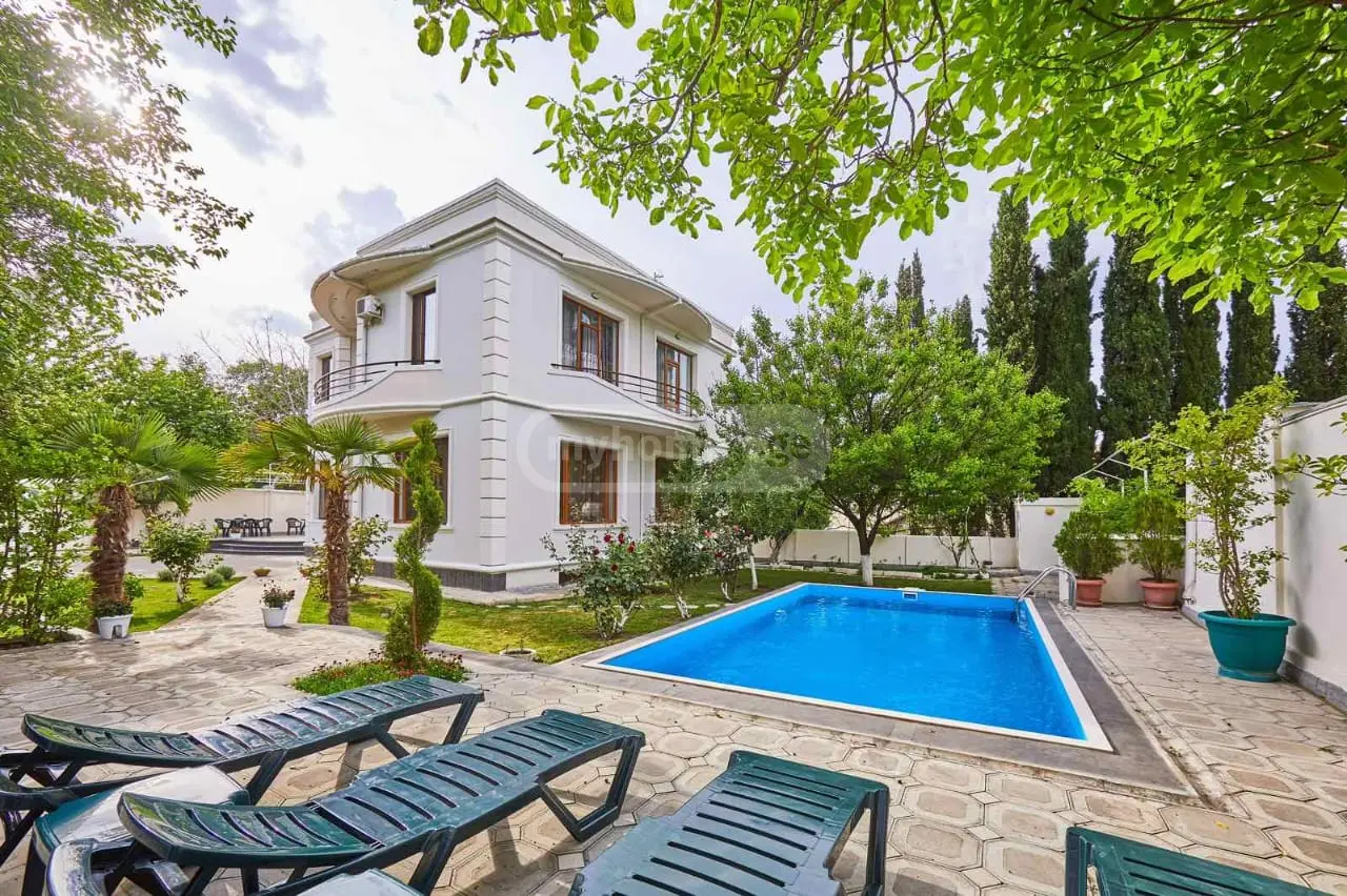 7 Room Private House For Rent In Krtsanisi view 8
