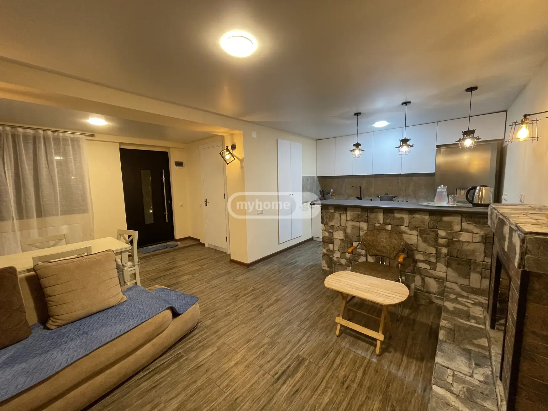 8 Room Country House For Rent In Vake view 12