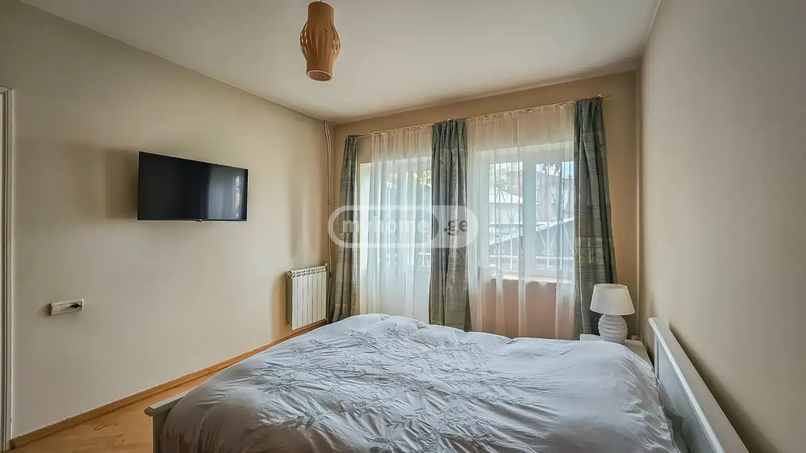 3 Room Private House For Rent In Mtatsminda view 6