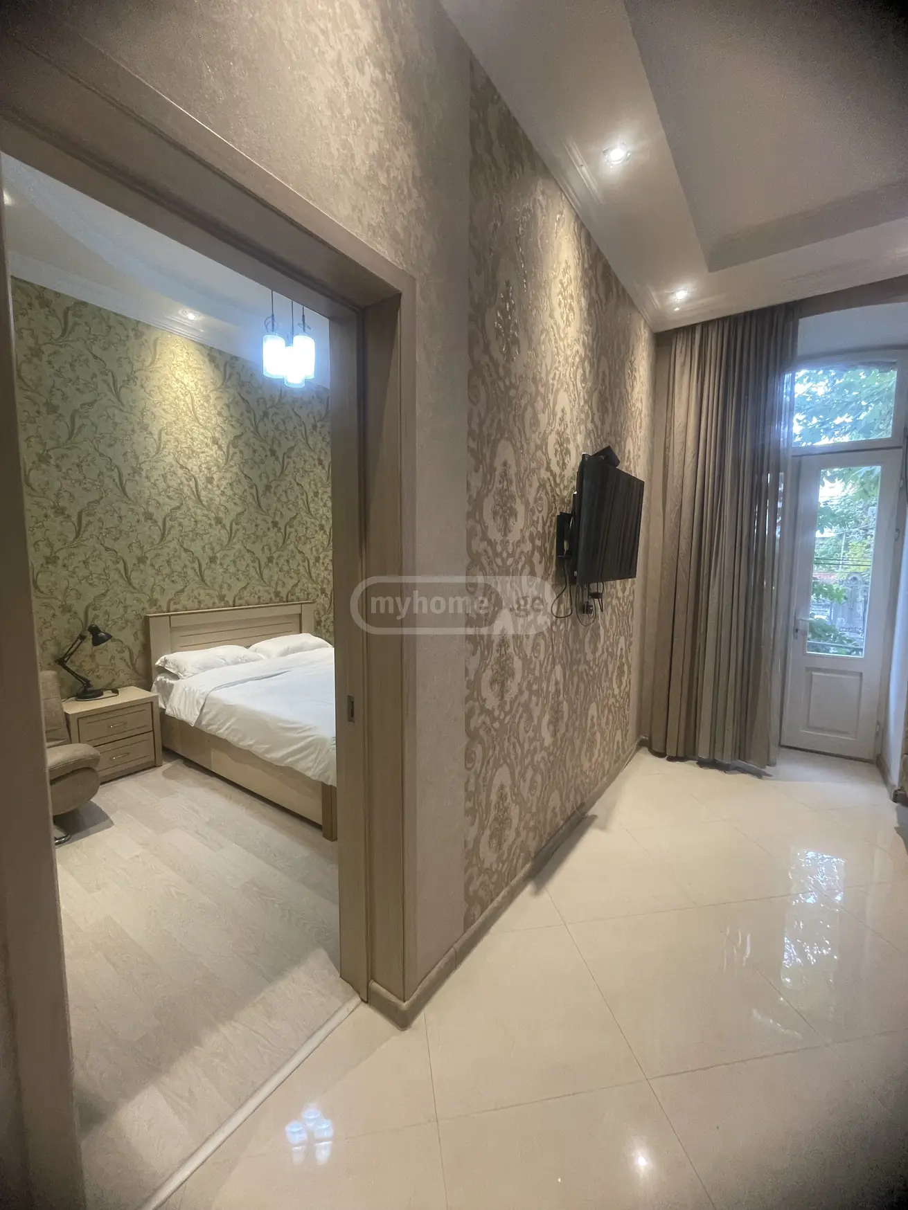 1 Room Flat Daily Rent. Sololaki view 20