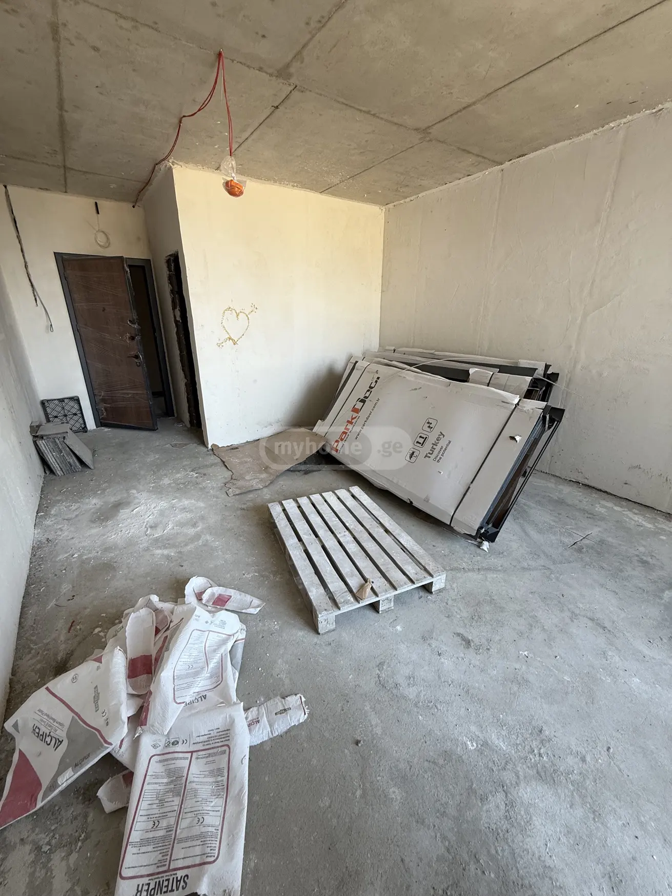 1 Room Apartment For Sale view 8