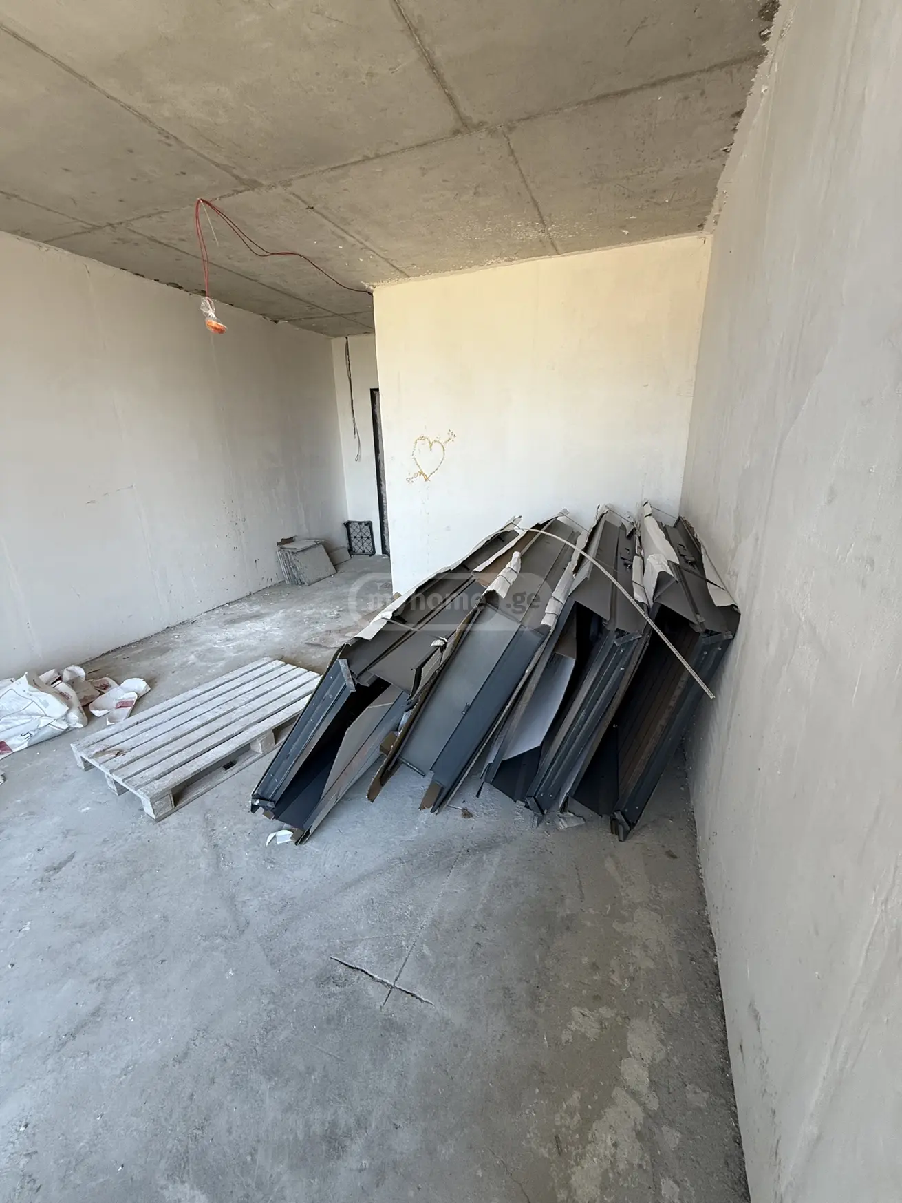 1 Room Apartment For Sale view 9