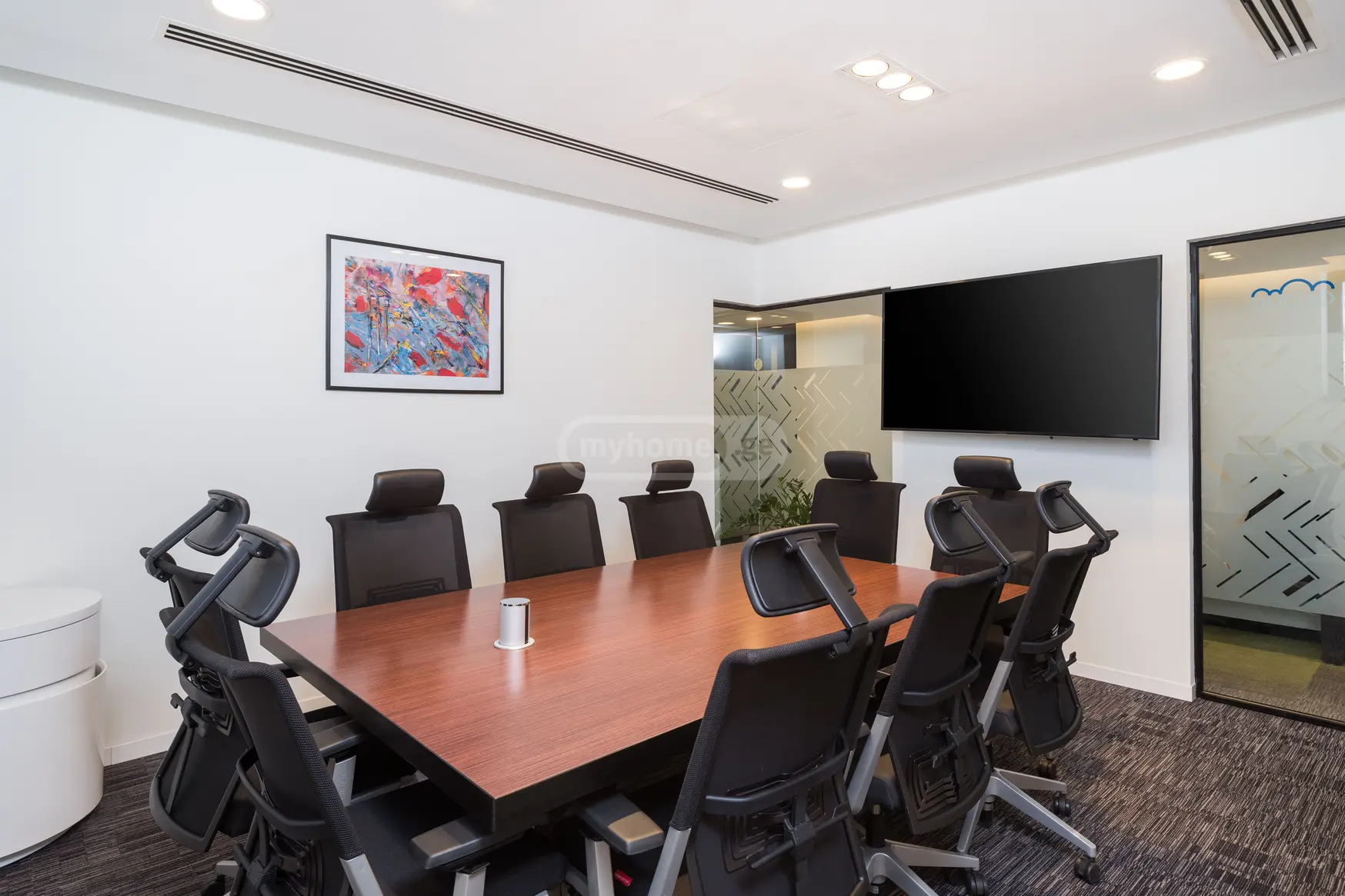 Office Commercial Area For Rent In Sololaki view 9